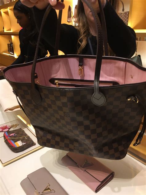 what is louis vuitton neverfull bag made of|louis Vuitton Bag inside.